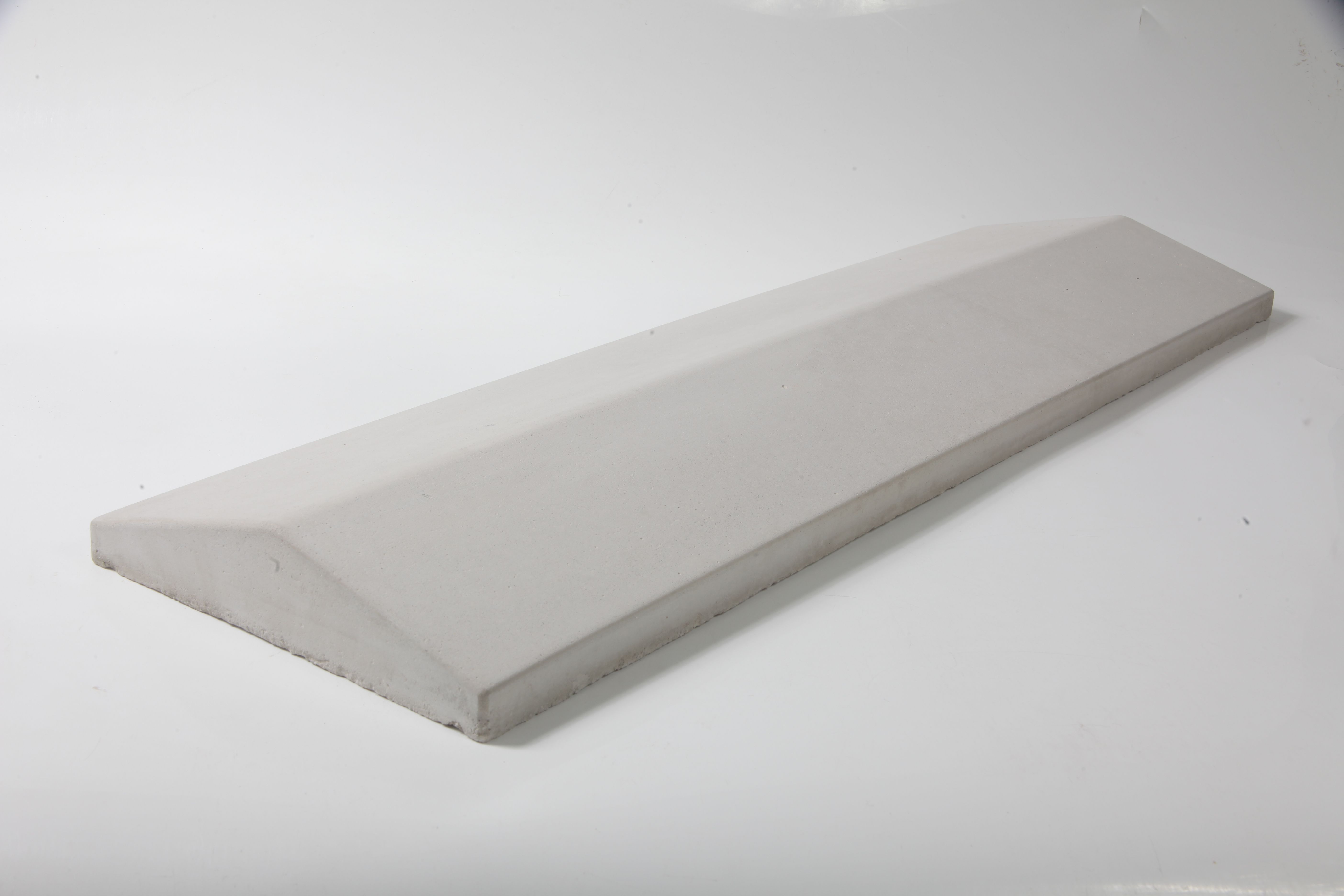 Em V com 17cm e com 23 cm de largura